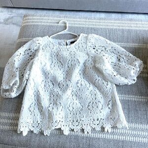 Banana Republic balloon sleeve lace top